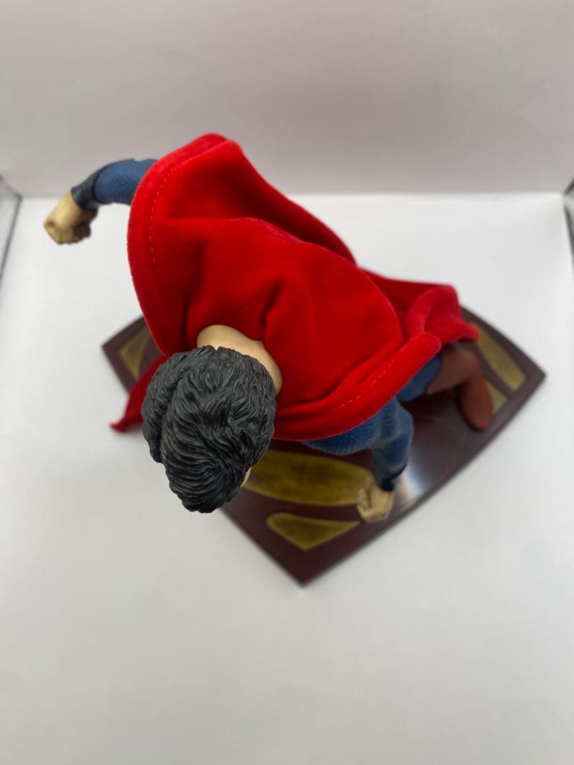 希少　ARTFX マン・オブ・スティール スーパーマン 1/6 完成品
