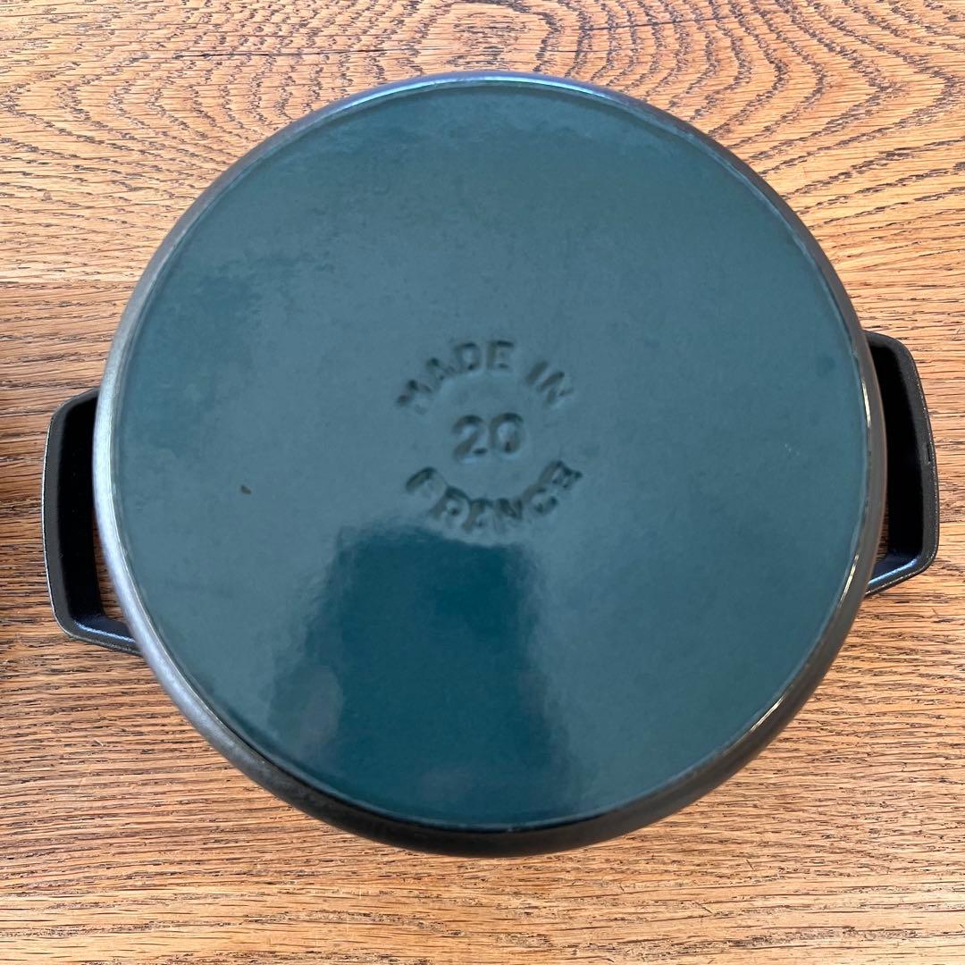 STAUB ブラック 20cm ピコココット