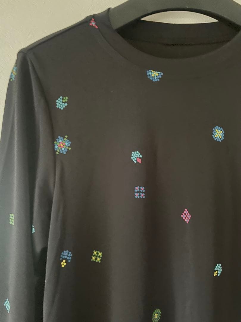 トクコプルミエブォル/カラフル幾何学模様の長袖Aラインチュニック(訳あり)