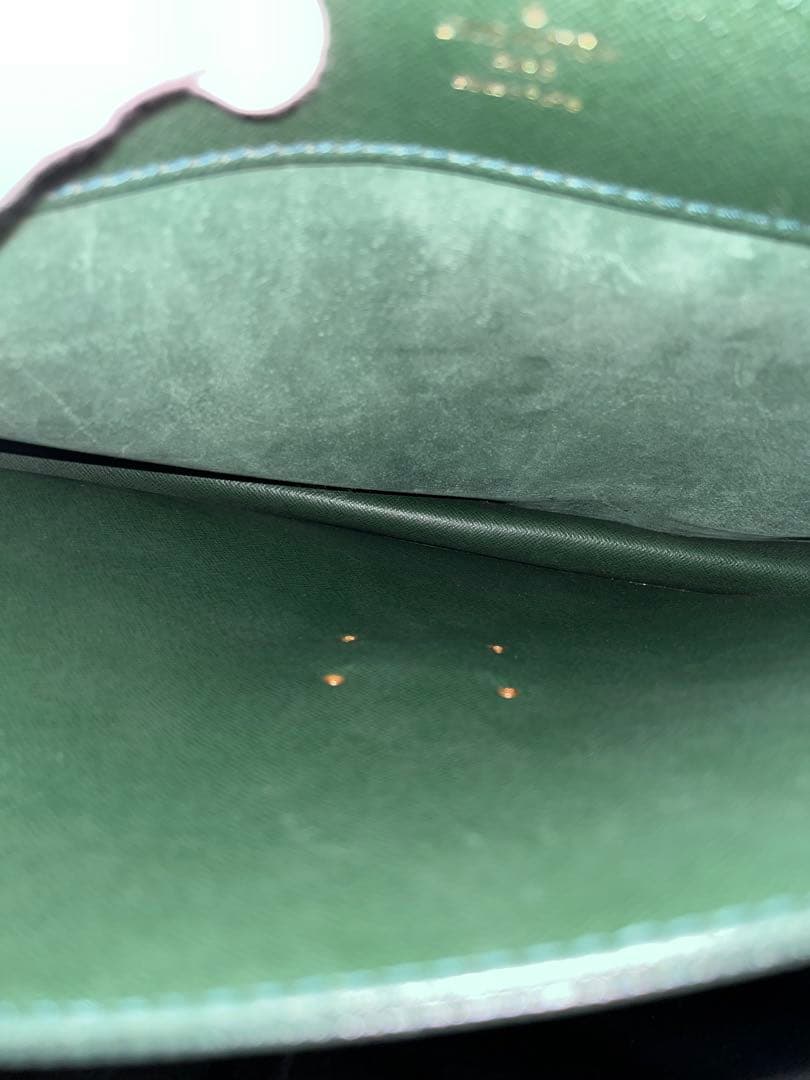 m*o様 ルイヴィトン タイガ セルヴィエット クラド M30074 鍵×2