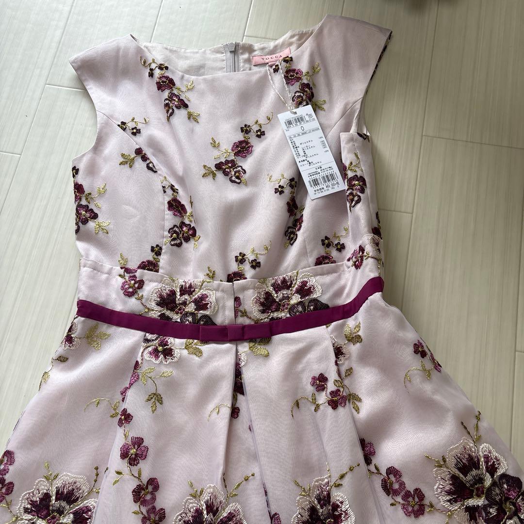 本日のみお値下げ　タグ付新品トッカPANSYドレス0 ワンピース定価75900円