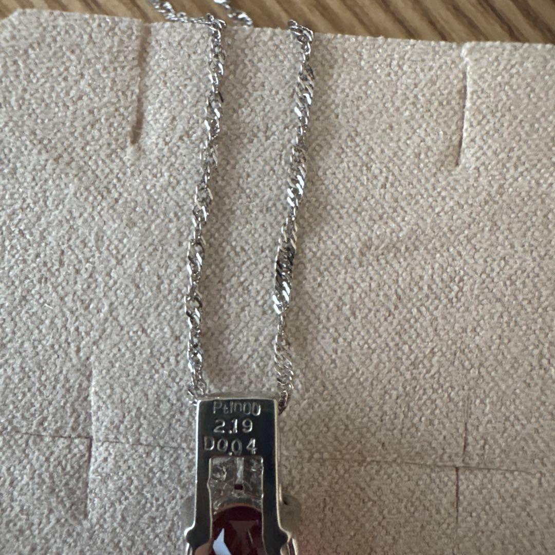 VERITE ルビーペンダントネックレス