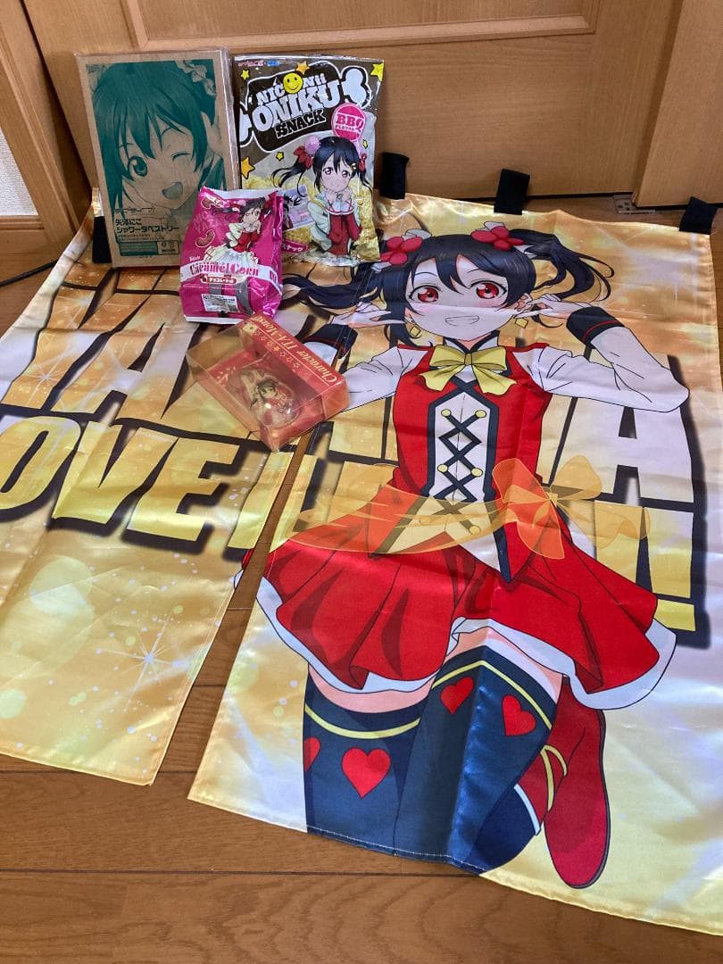ラブライブ! μ's 矢澤にこ タオル、ランティス祭りカップ、腕章 等々まとめて