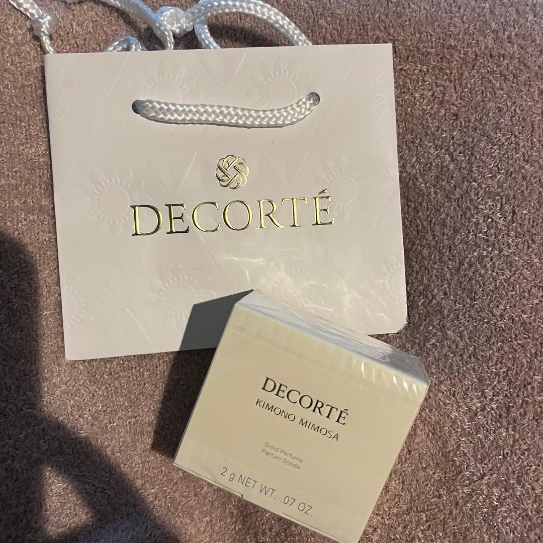 コスメデコルテ キモノ ミモザ ソリッドパフューム コンパクト　アルコールフリー