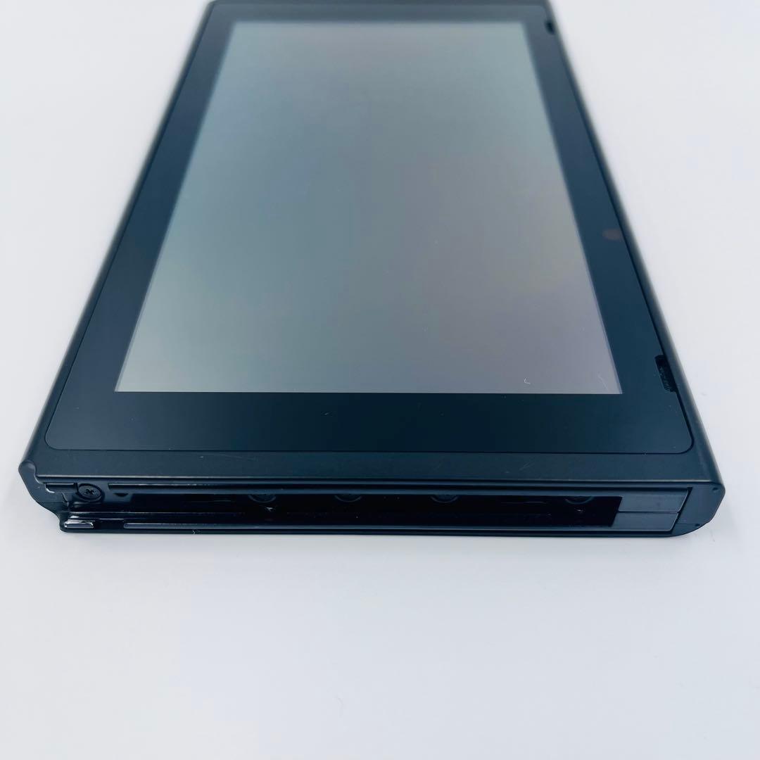 美品　Nintendo Switch 本体のみXAJ スイッチ2018年　3