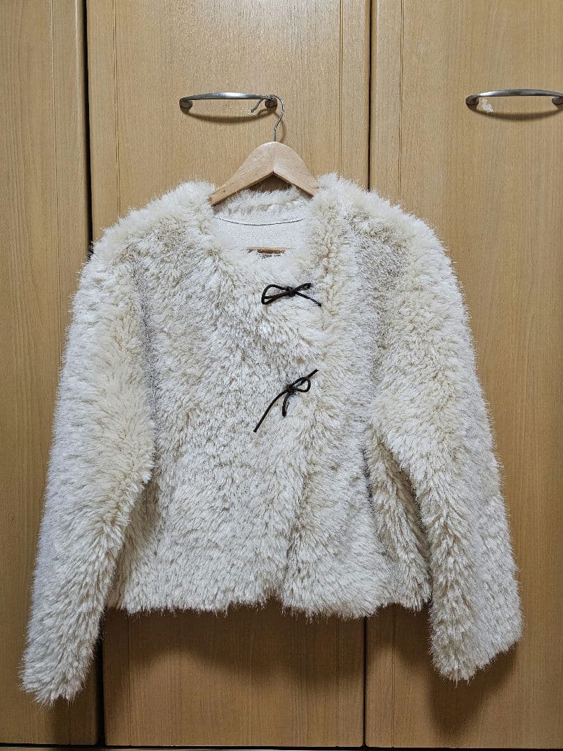 EGGKA フェイクファージャケット