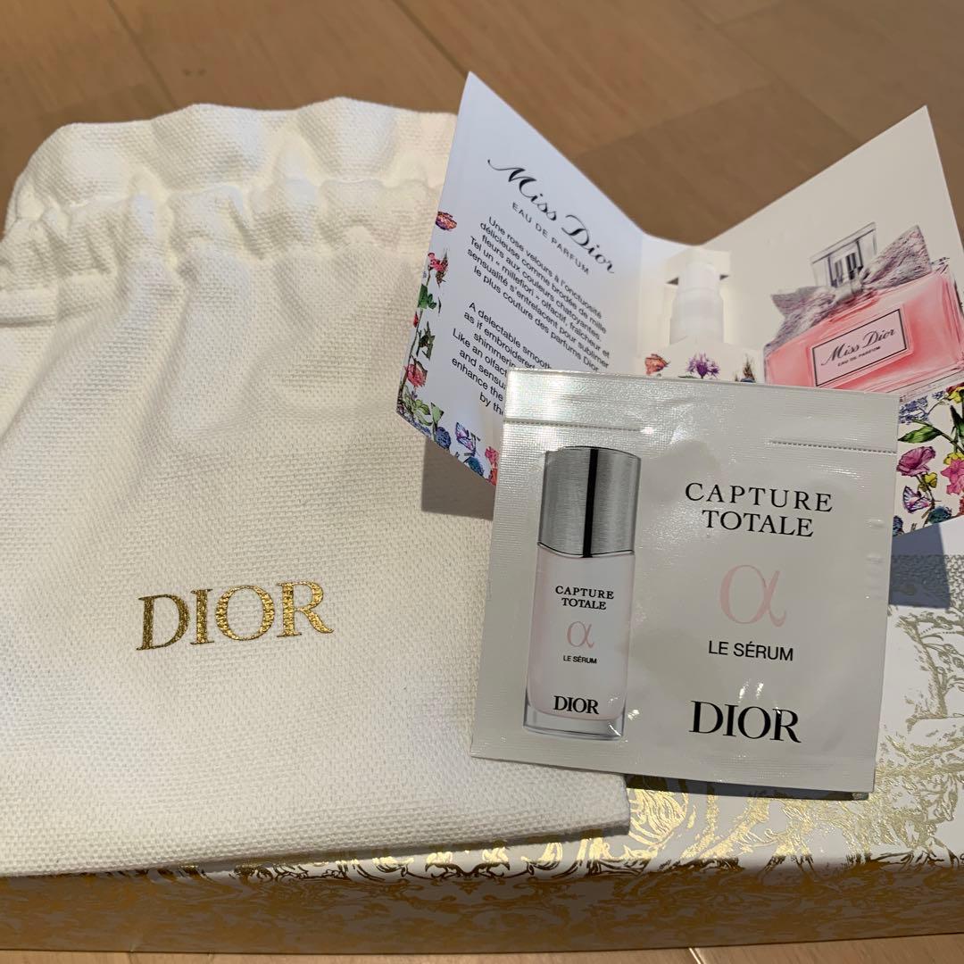 Dior クリスマスコフレ　2023年