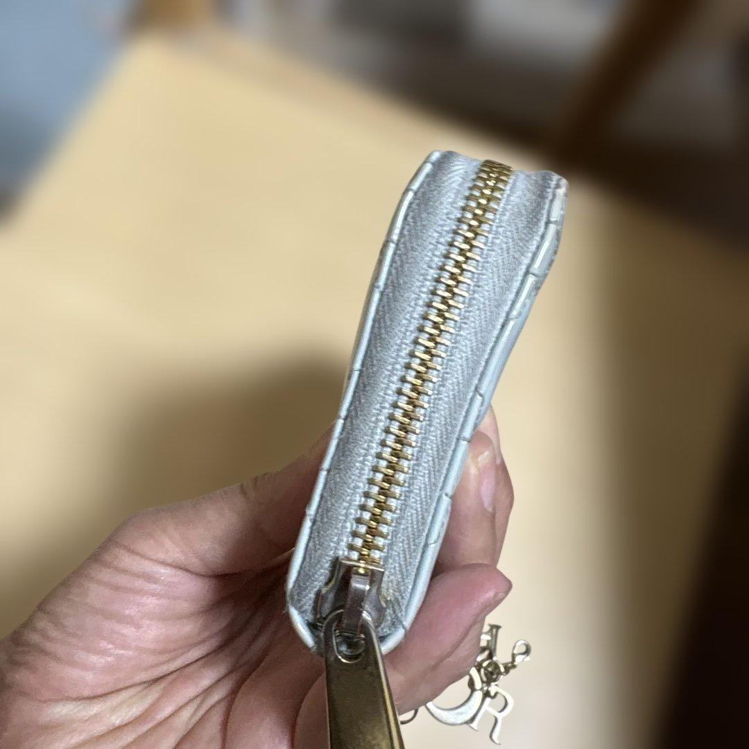 Dior ディオール　 パテントレザー 長財布　水色