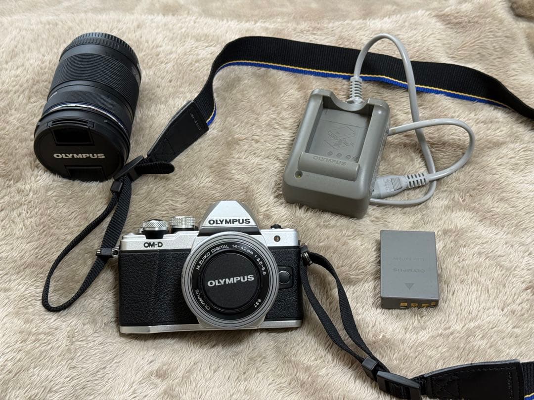 OLYMPUS E-M10 Mark Ⅱ 一眼レフカメラ