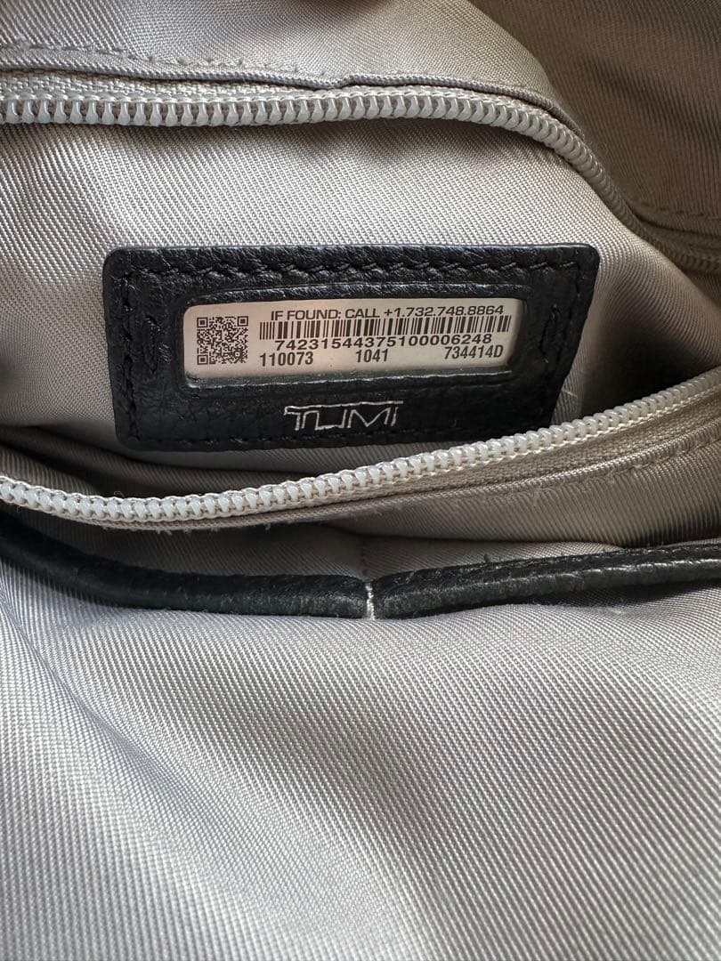 トゥミ TUMI 本革 黒レザー ビジネスリュック バッグ