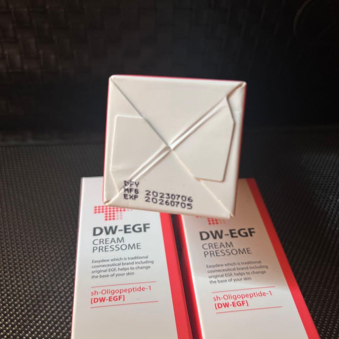 Easydew イージーデュー DW EFG クリームプレッサム