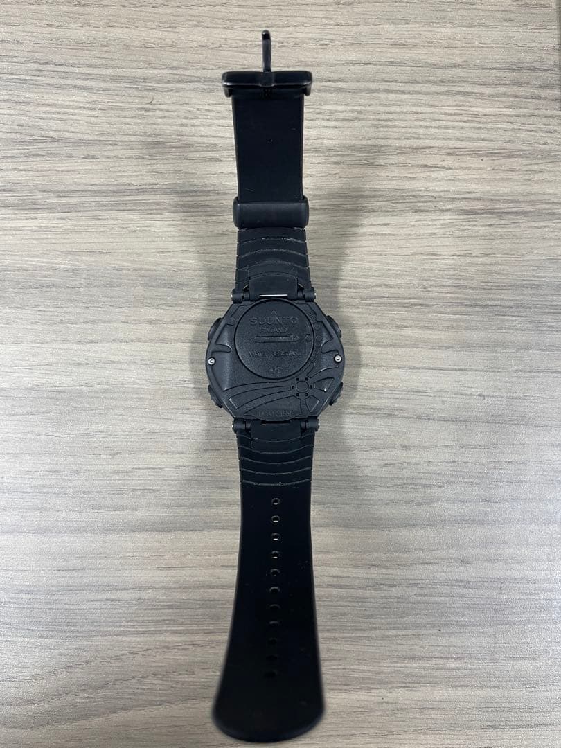 SUUNTO VECTOR スント ベクター ミリタリーグリーン(取説、外箱付)