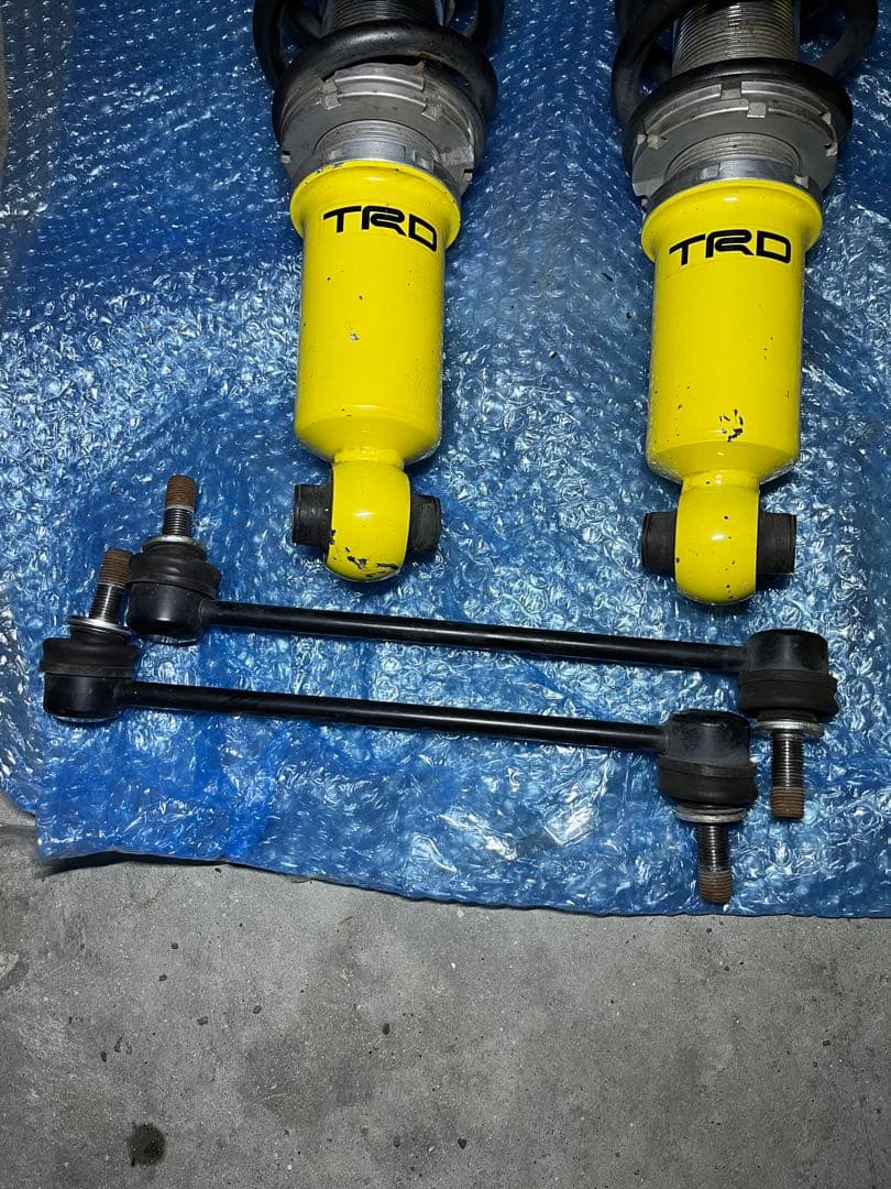 TRD 全長式サスペンション　車高調フルタップ 86 BRZ ZN6 ZC6