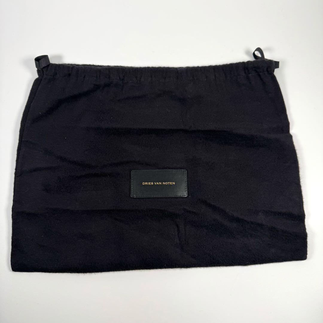 美品 ドリスヴァンノッテン パイソン クラッチバッグ フラワープリント レザー