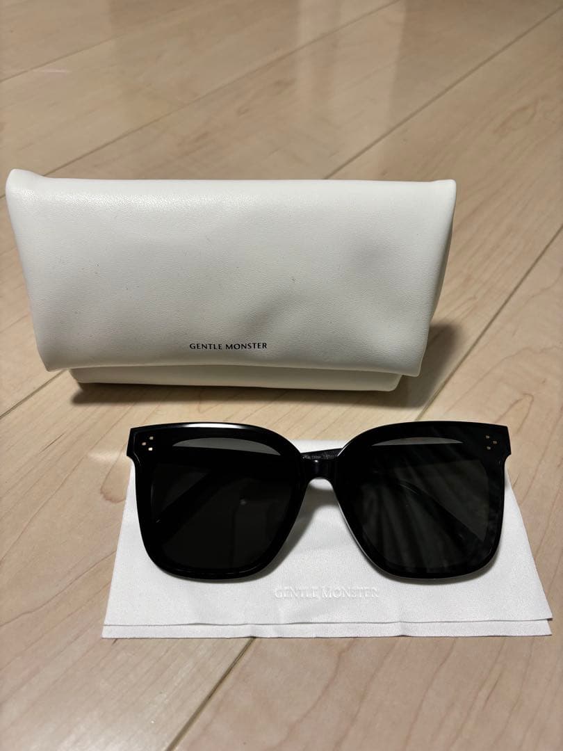 GENTLE MONSTER HER ブラック サングラス
