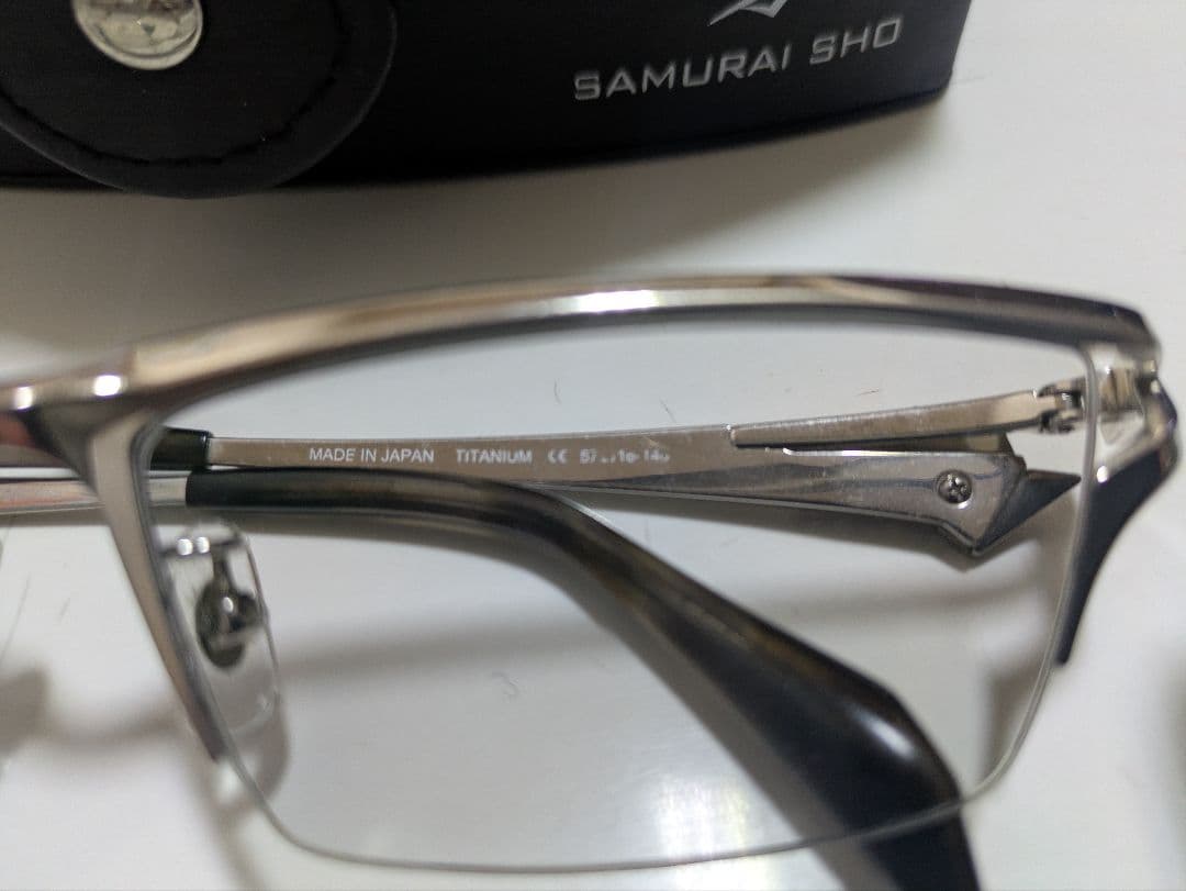 SAMURAI SHO チタン メガネ ケース付き