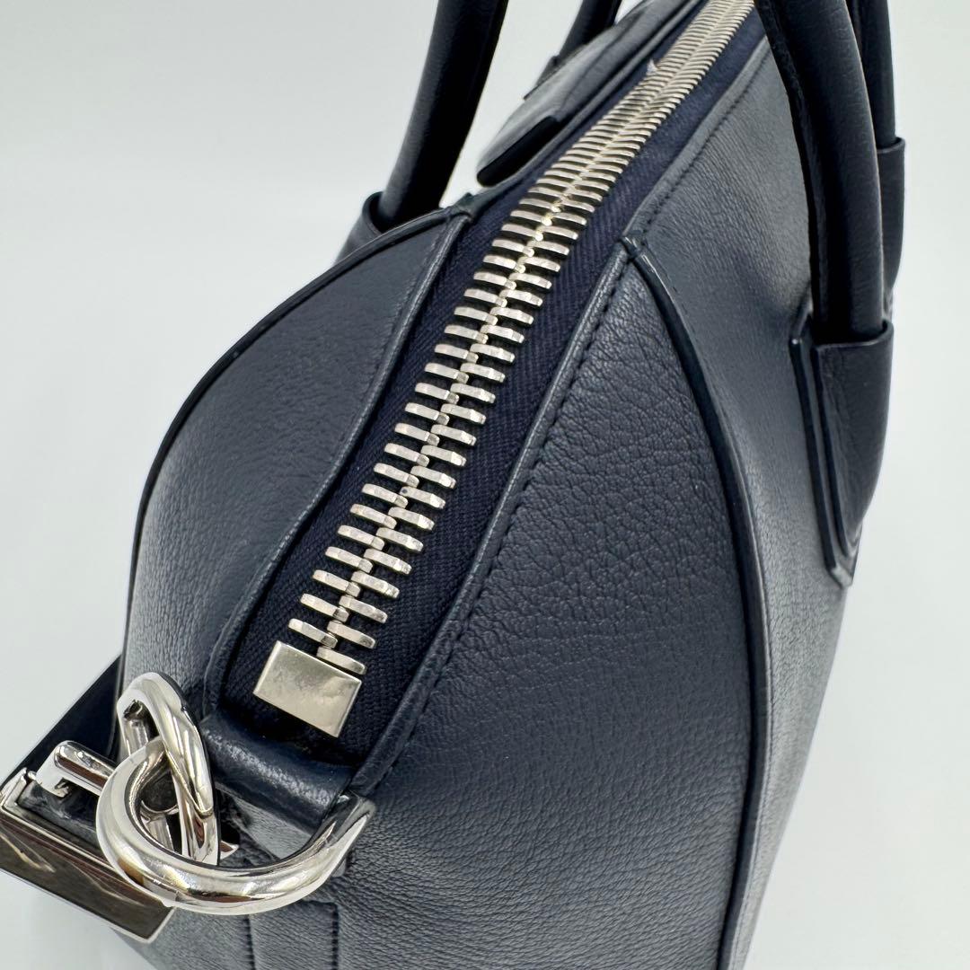 美品 GIVENCHY ジバンシー アンティゴナS レザー 2way バッグ