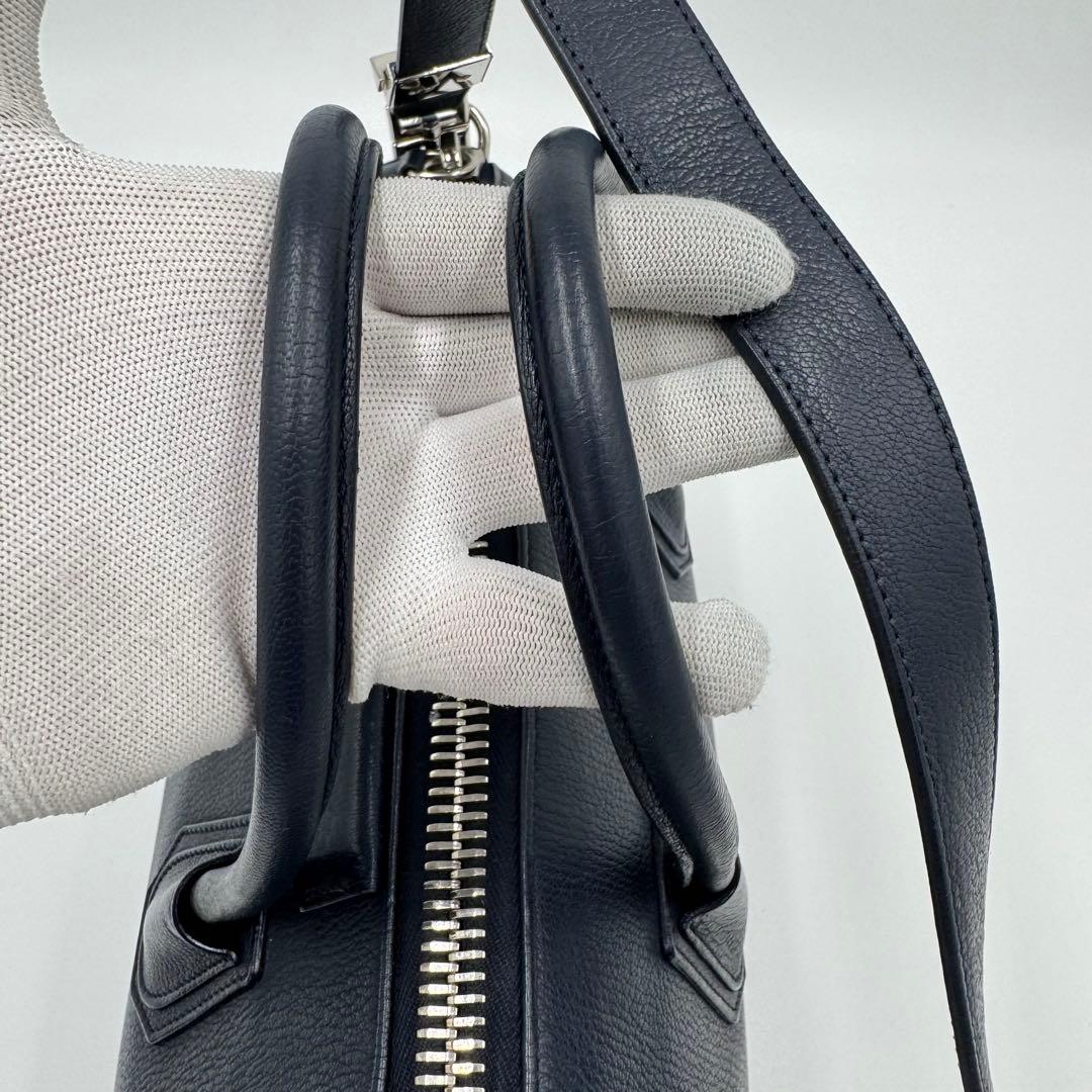 美品 GIVENCHY ジバンシー アンティゴナS レザー 2way バッグ