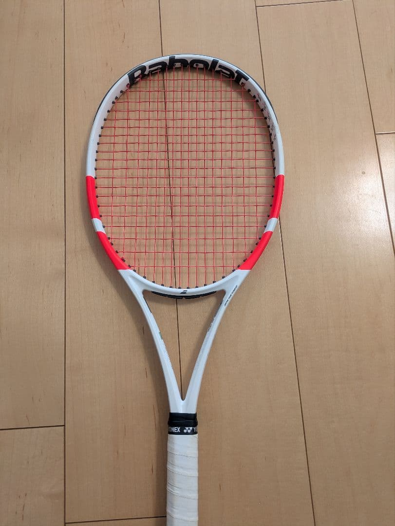 Babolat　ピュアストライク100　16/20