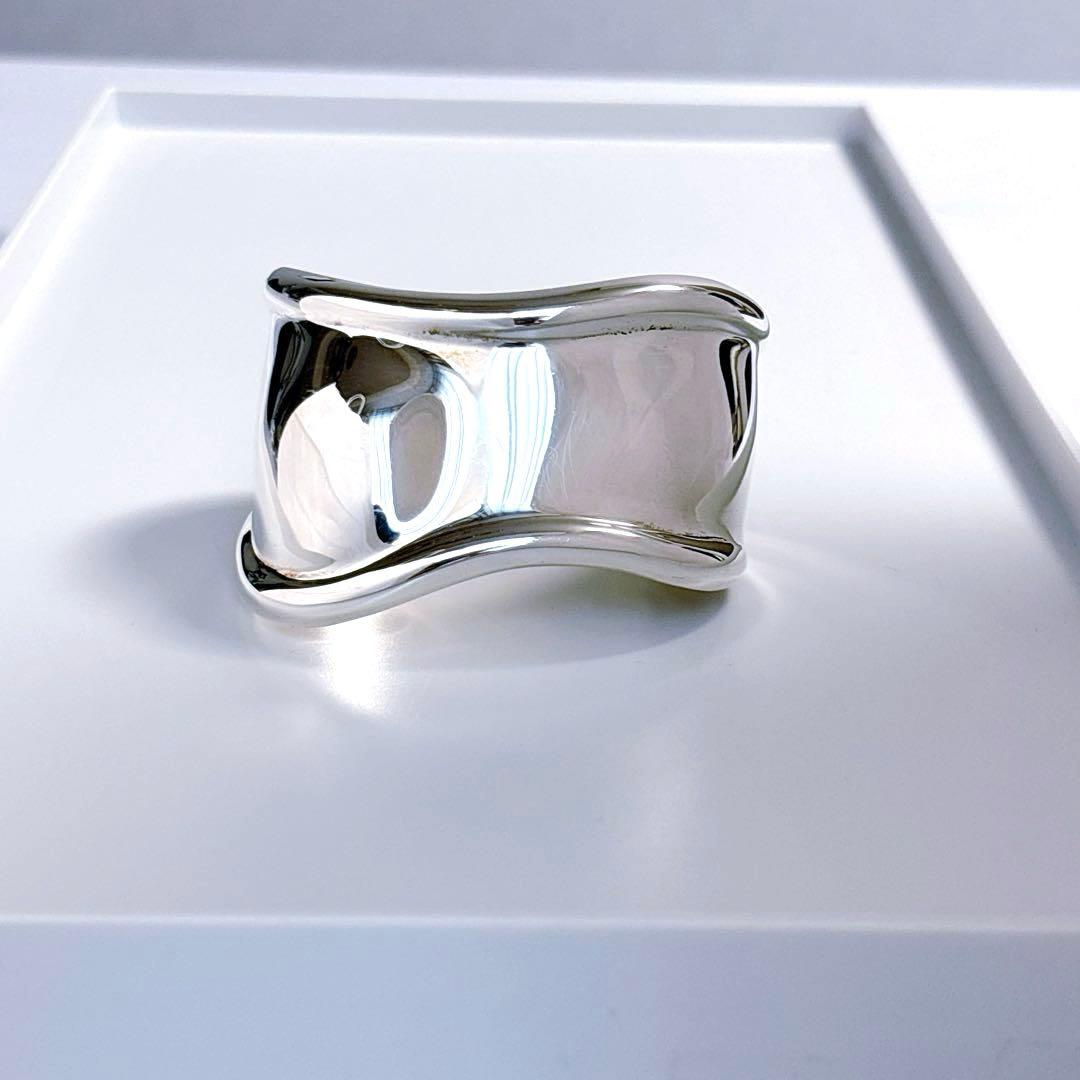 【美品】ティファニー　エルサペレッティ　ボーンカフ　シルバー