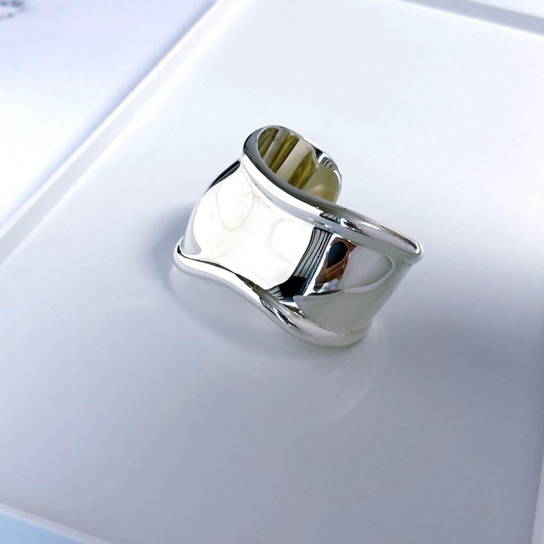 【美品】ティファニー　エルサペレッティ　ボーンカフ　シルバー