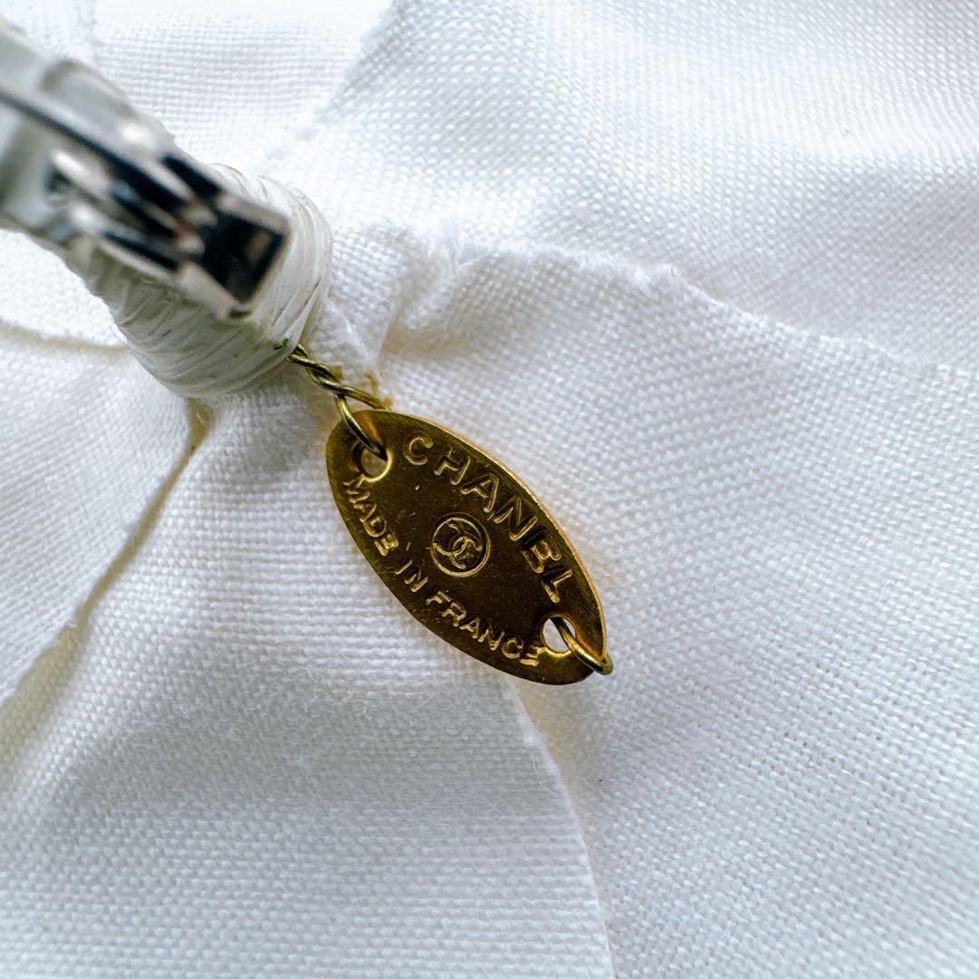 シャネル カメリア ピンブローチ ピンバッジ コサージュ レディース ホワイト