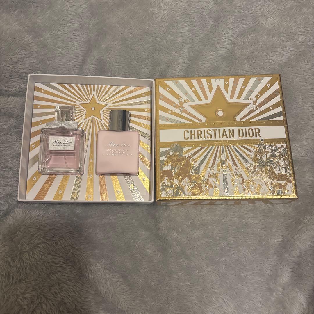 ミスディオールブルーミングブーケセット【2025クリスマスコフレ】