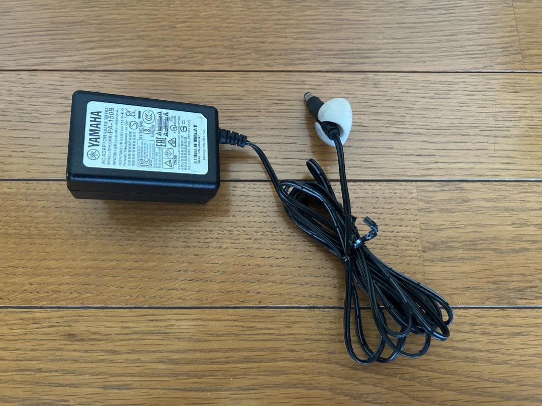 YAMAHA ピアノ風キーボード piaggero NP-32B