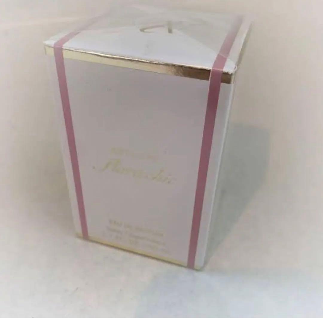 カナダ　アムウェイ　香水