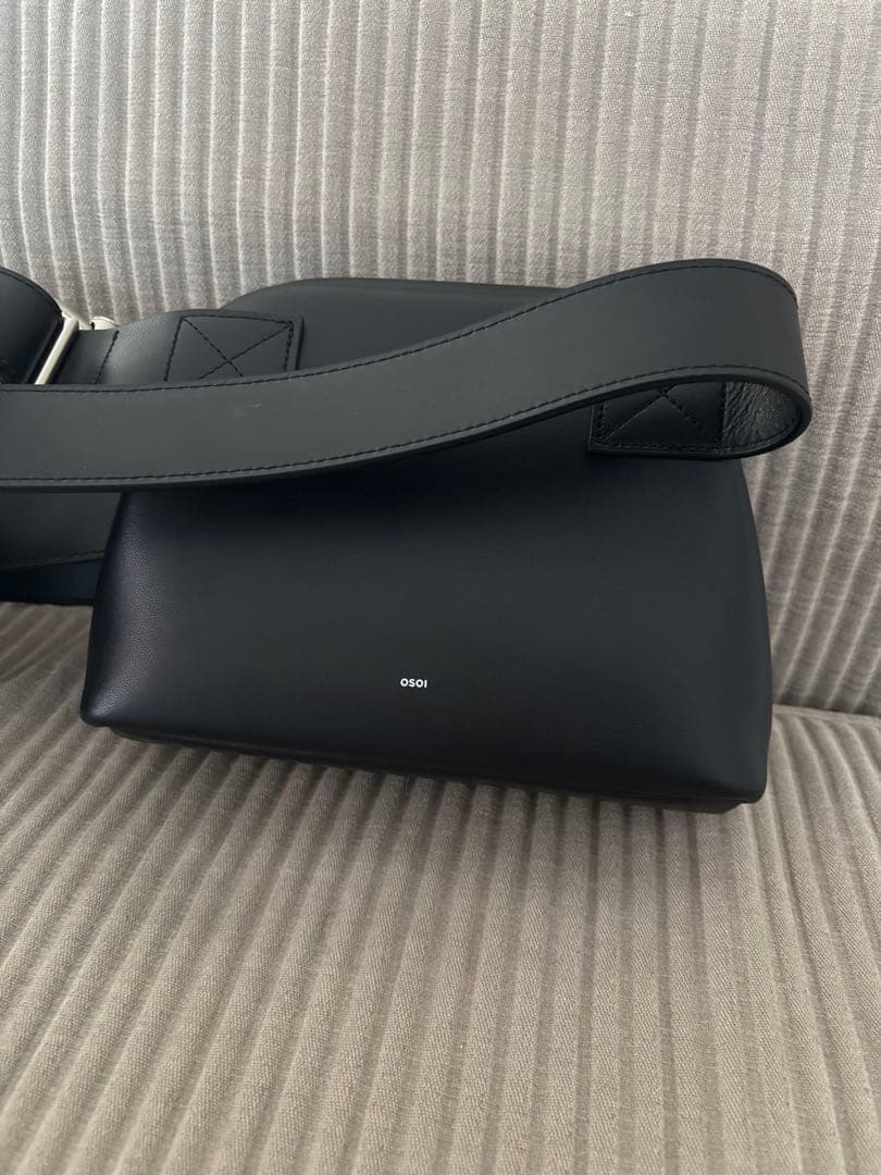 osoi mini brot bag ブラック