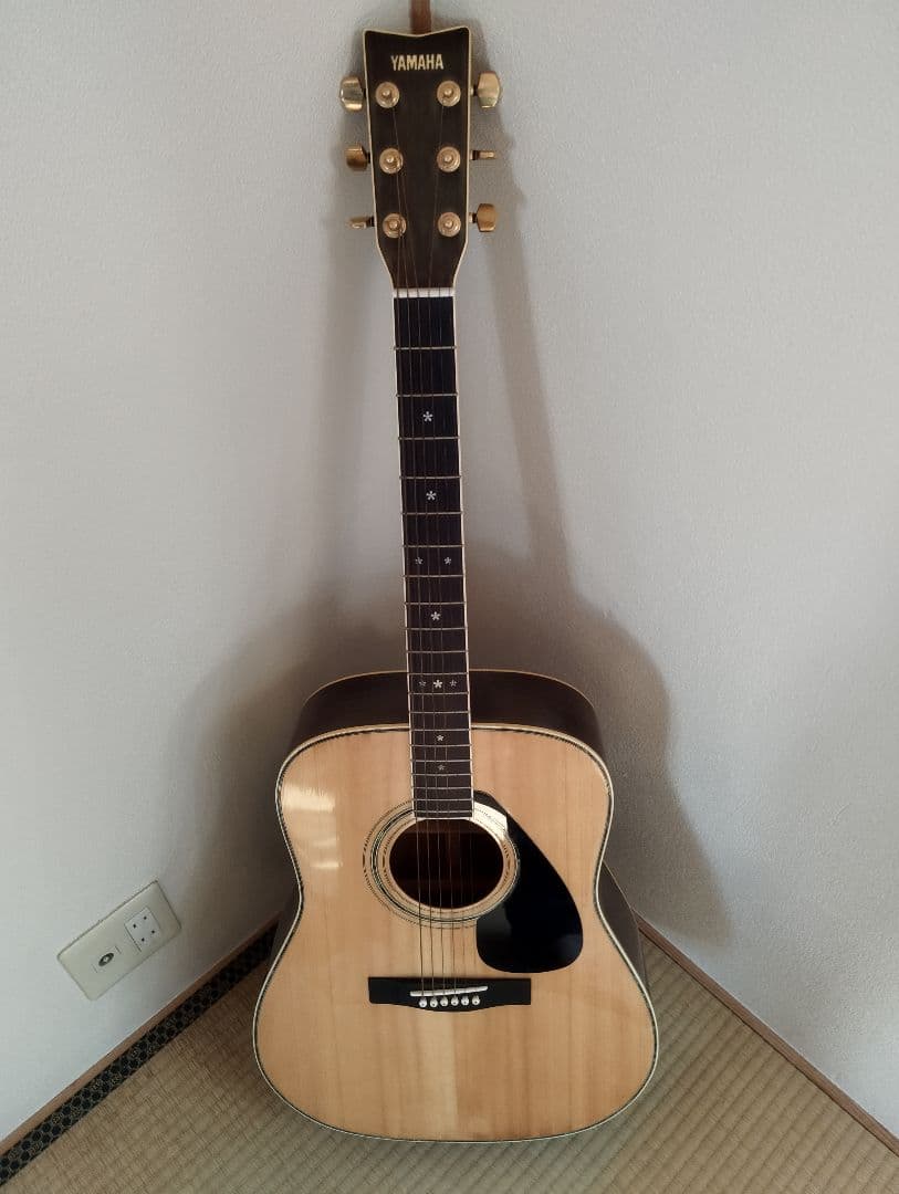 ヤマハ　　FG-350D ハードケース付き　鍵付き