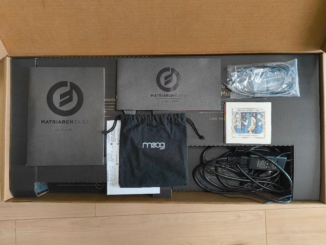 Moog Matriarch DARK アナログシンセサイザー