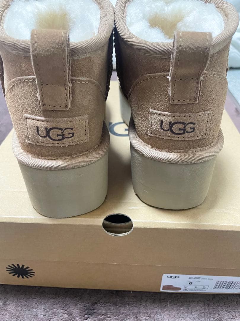 UGG ムートンブーツ 厚底5cm
