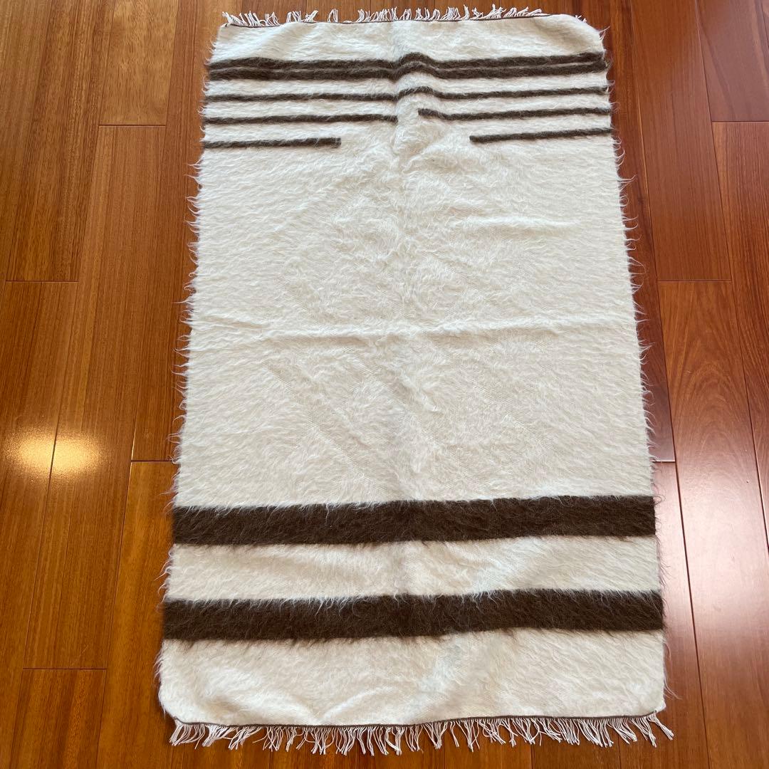 【新品、クリーニング済】超貴重バッターニエ　ホワイト×ブラウン　72×118cm