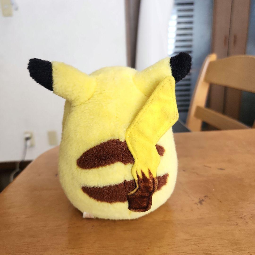 初期ピカチュウぬいぐるみ