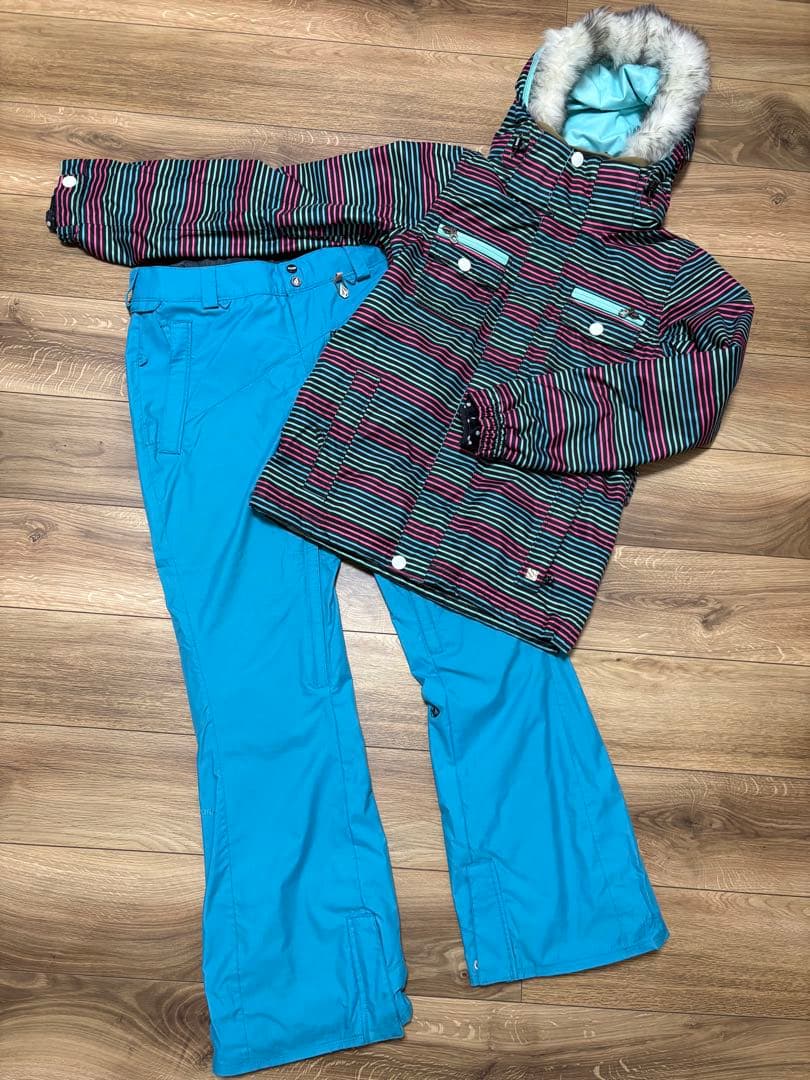 スノーボードウェア　レディース　上下セット