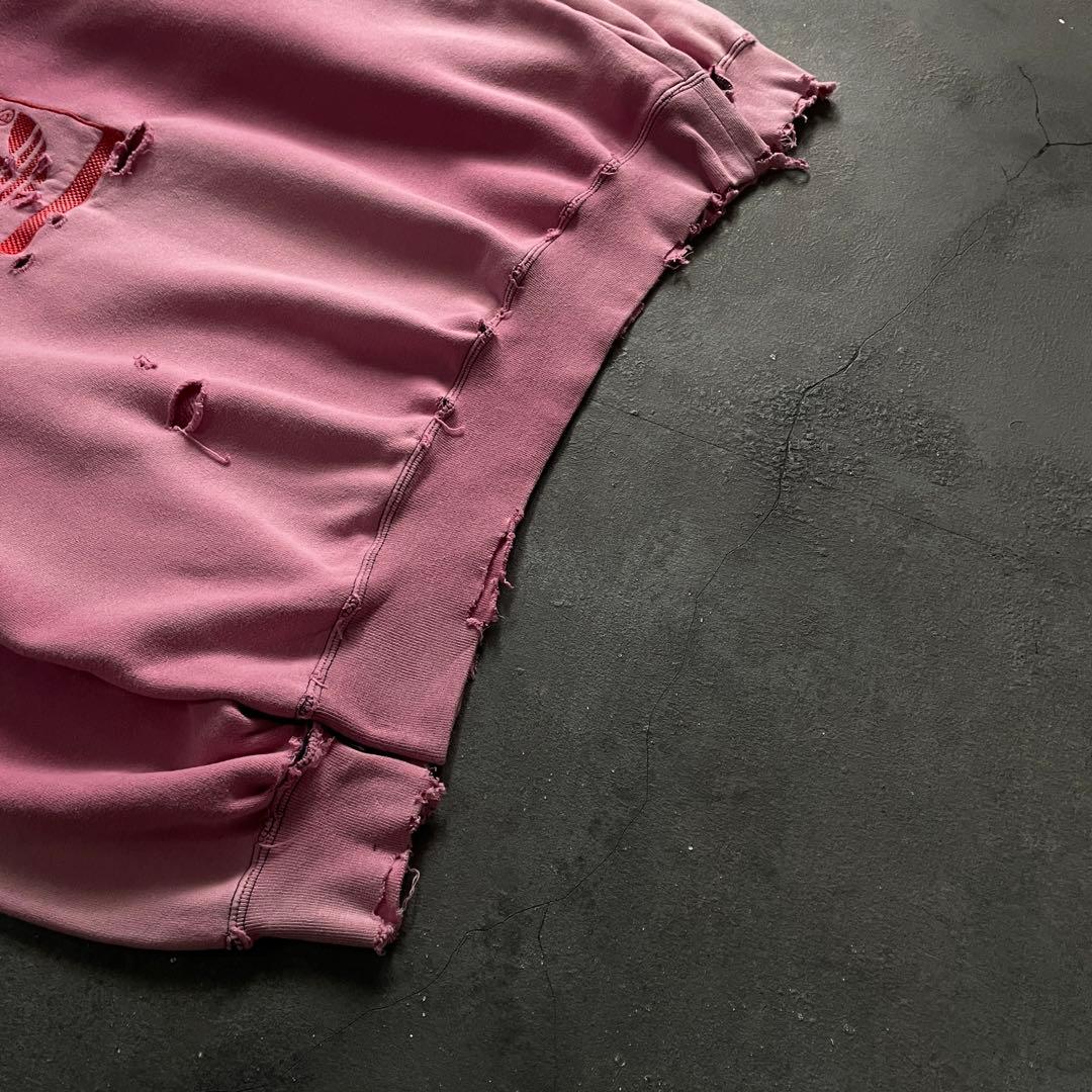 80's adidas“万国旗”刺繍ロゴ”肉厚“鬼フェード“Boro sweat