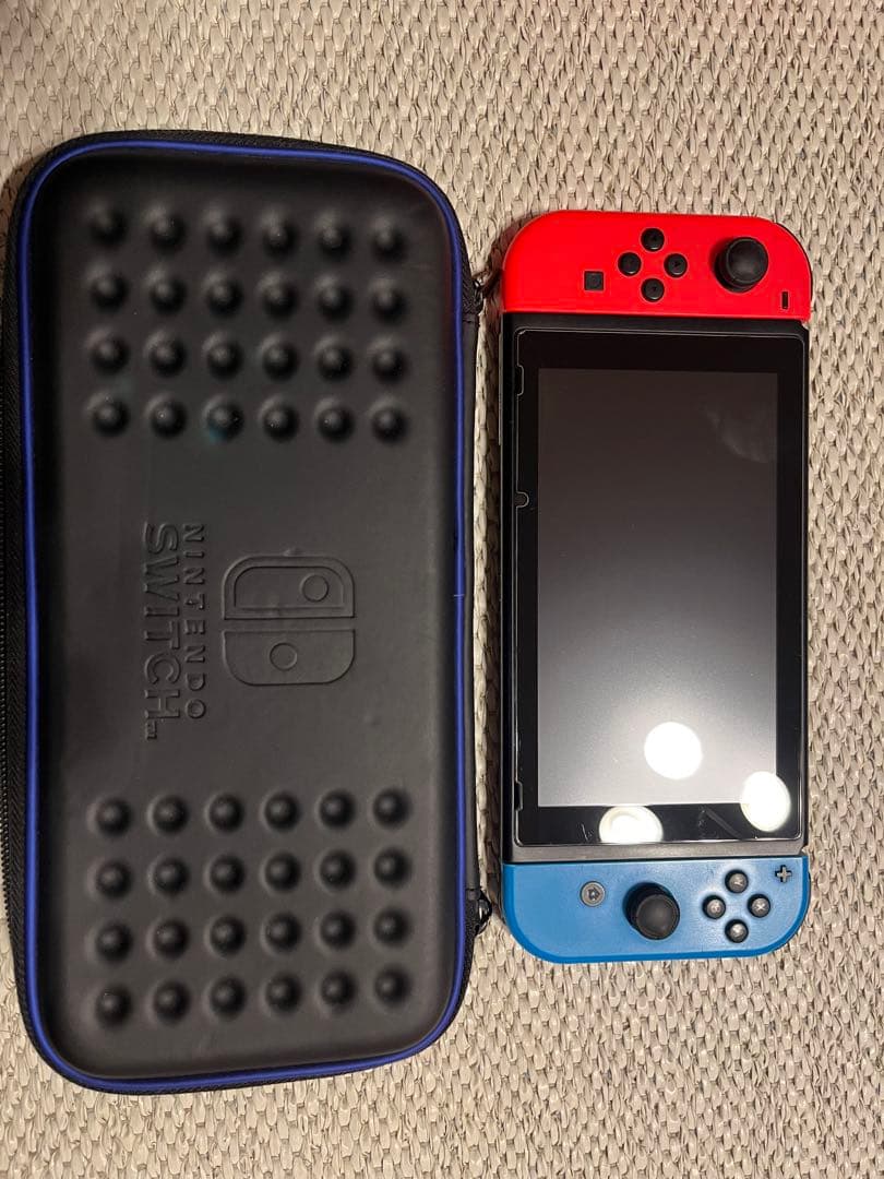 Switch本体一式＋SD256GB＋マリカ8＋純正ハンドル＋箱あり