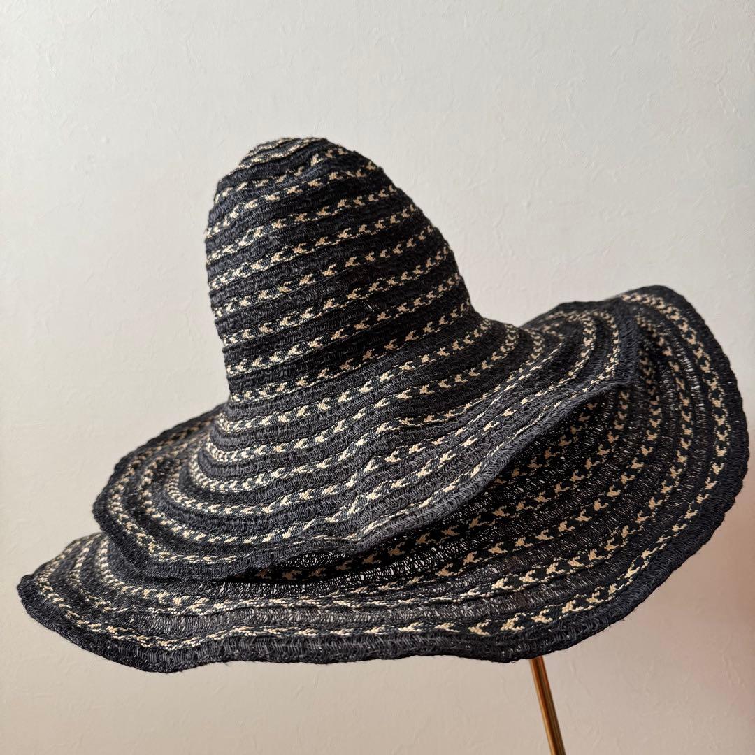 JACQUES LE CORRE ストライプ柄の広いつば麦わら帽子