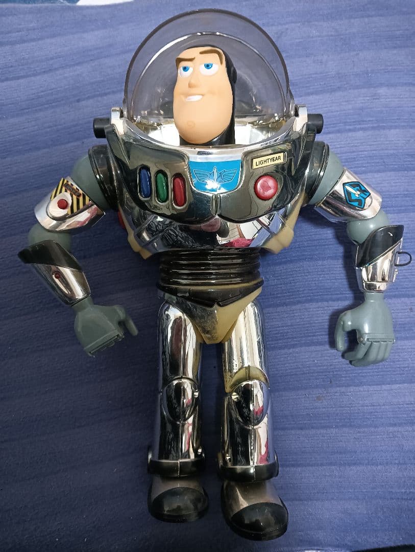 トイストーリー バズライトイヤー トーキング アクション フィギュア