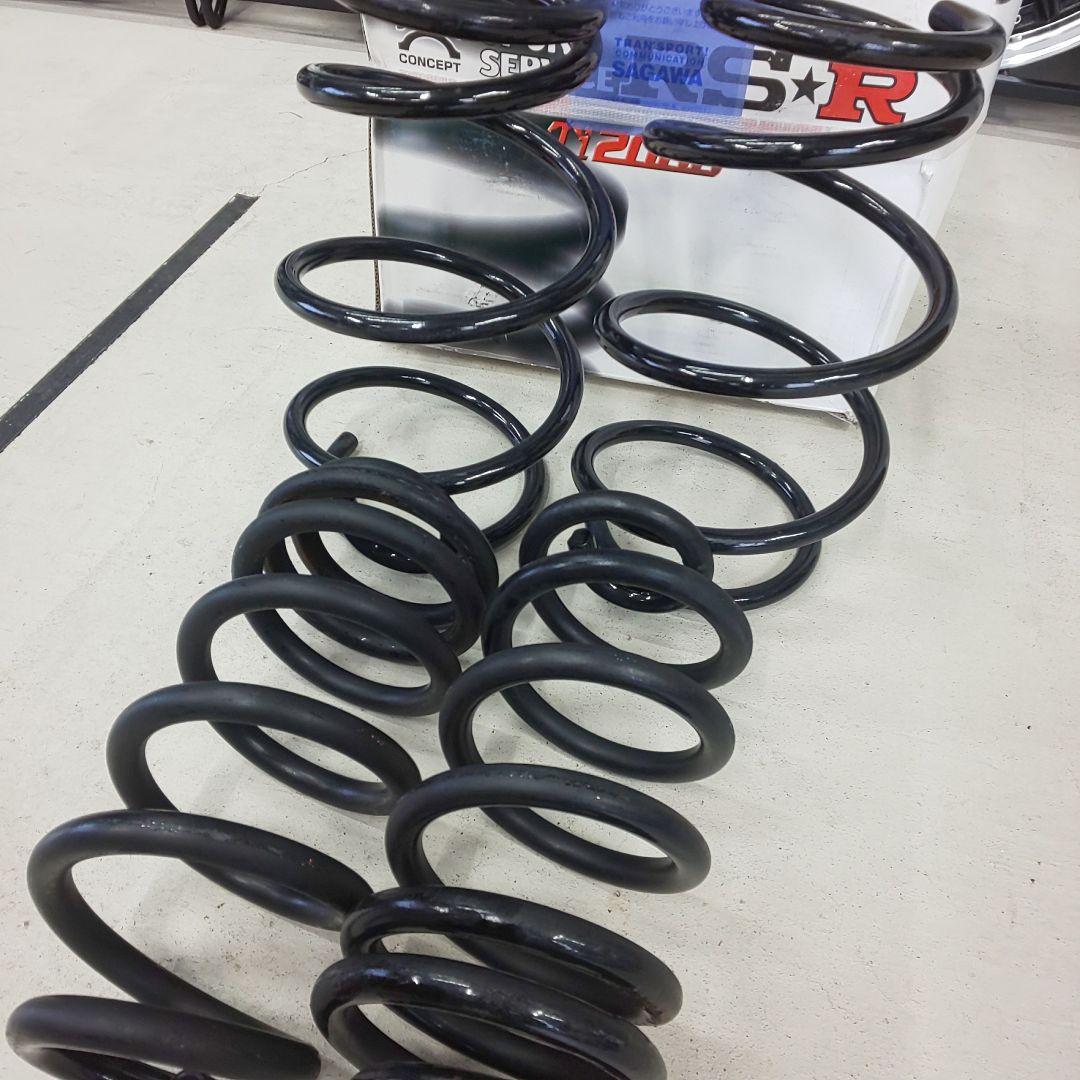 中古RS-R　TI2000ダウンサス　アルファード/ヴェルファイア用T848TW