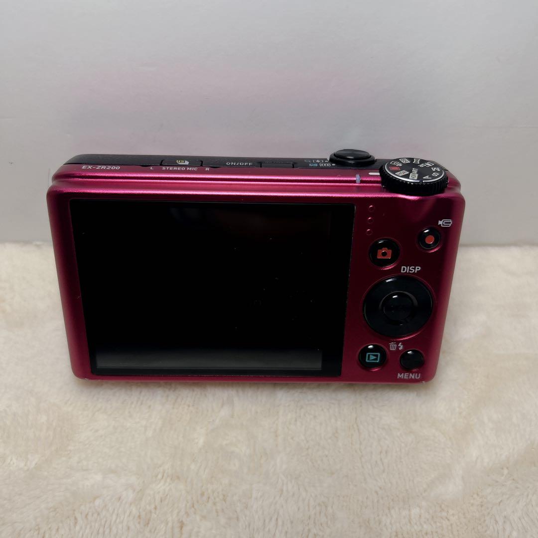 【美品】CASIO EXILIM EX-ZR200 コンパクトデジタルカメラ