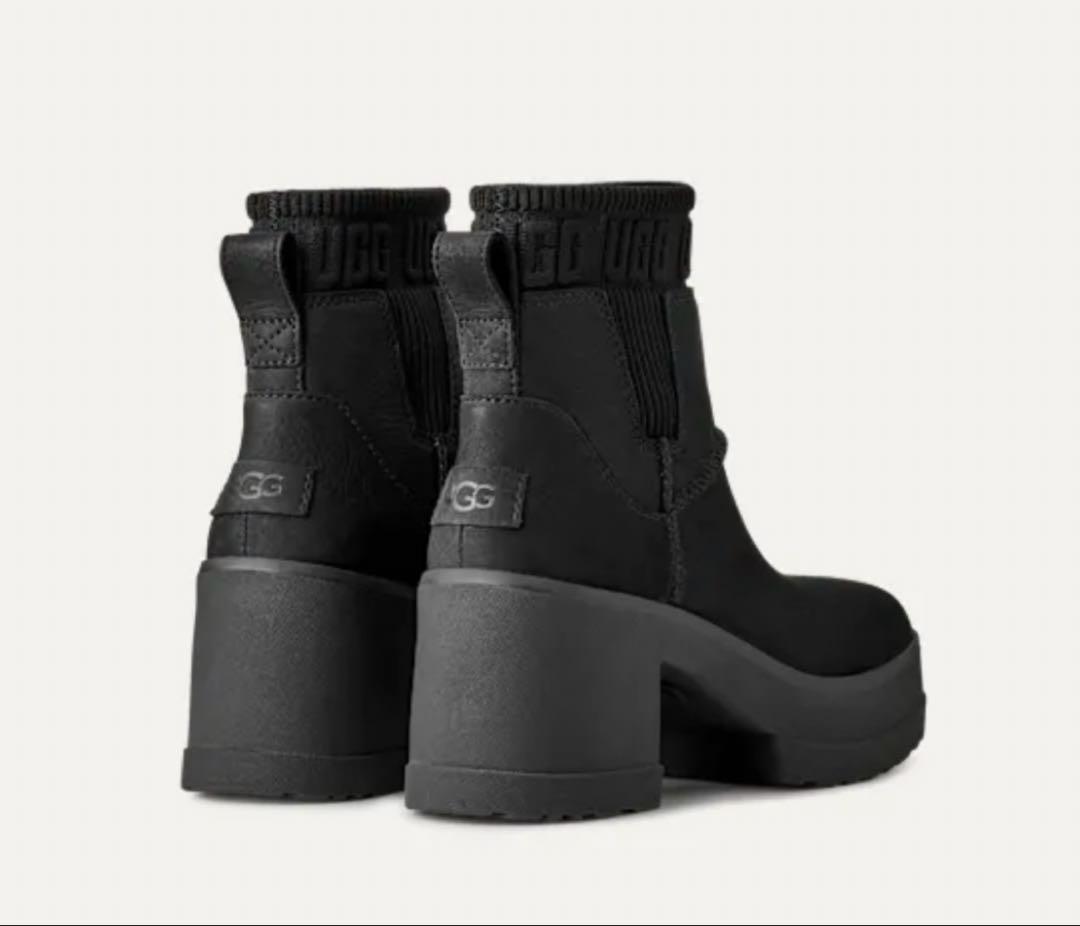 【新品・未使用】UGG モクシーチェルシー ブラック 23.5センチ