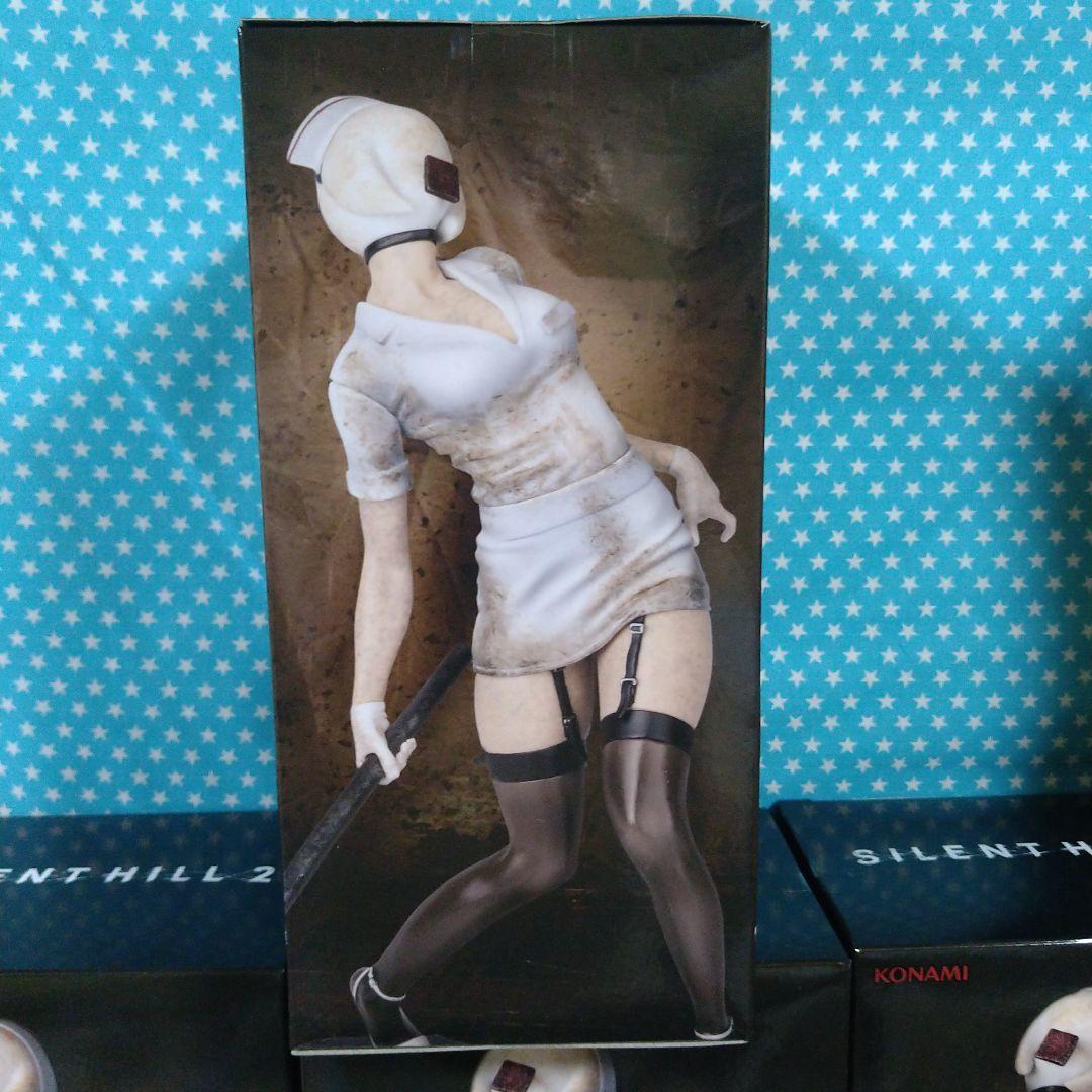 SILENT HILL 2 バブルヘッドナース・レッドピラミッドシング ２０品