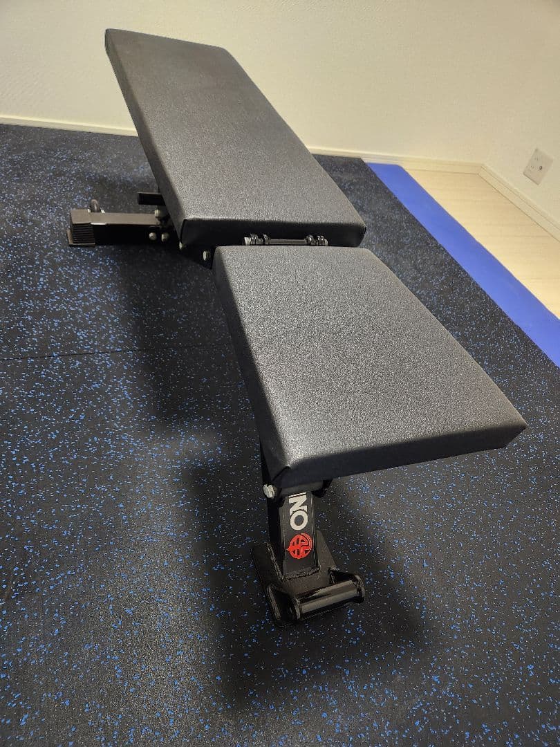 ONI　武器屋　 アジャスタブルベンチ(引き取り限定)