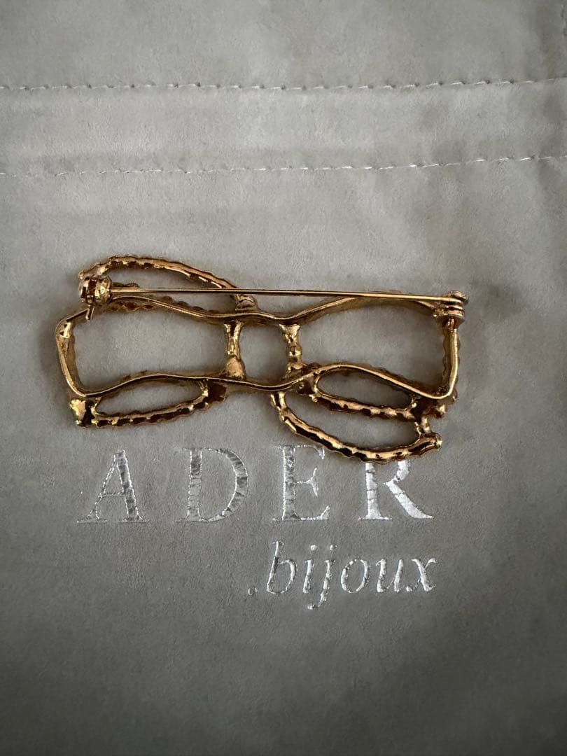 アデル ビジュー CUTSELL ribbon brooch ブローチ リボン