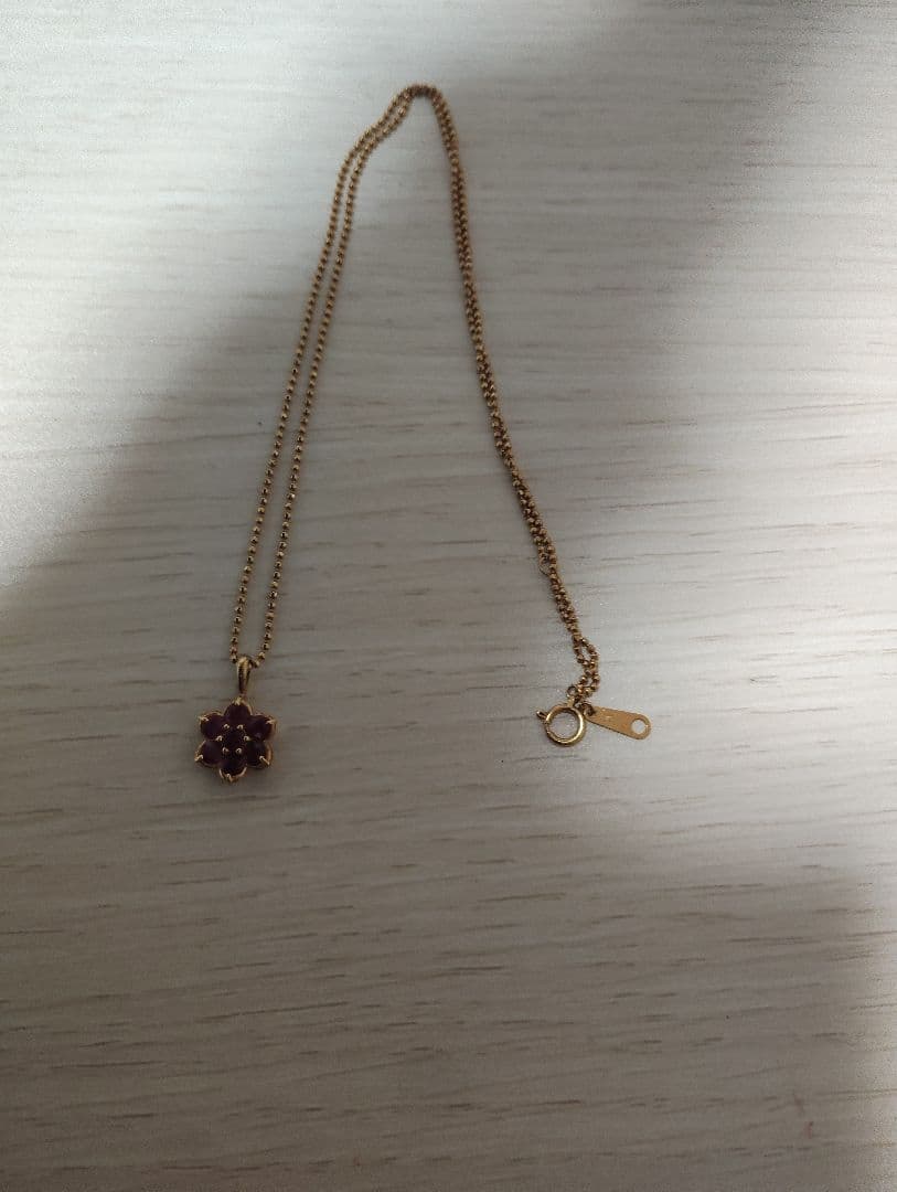 金のネックレス18金