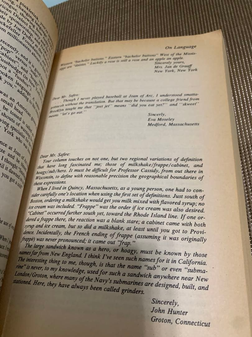 洋書 William Safire On Language