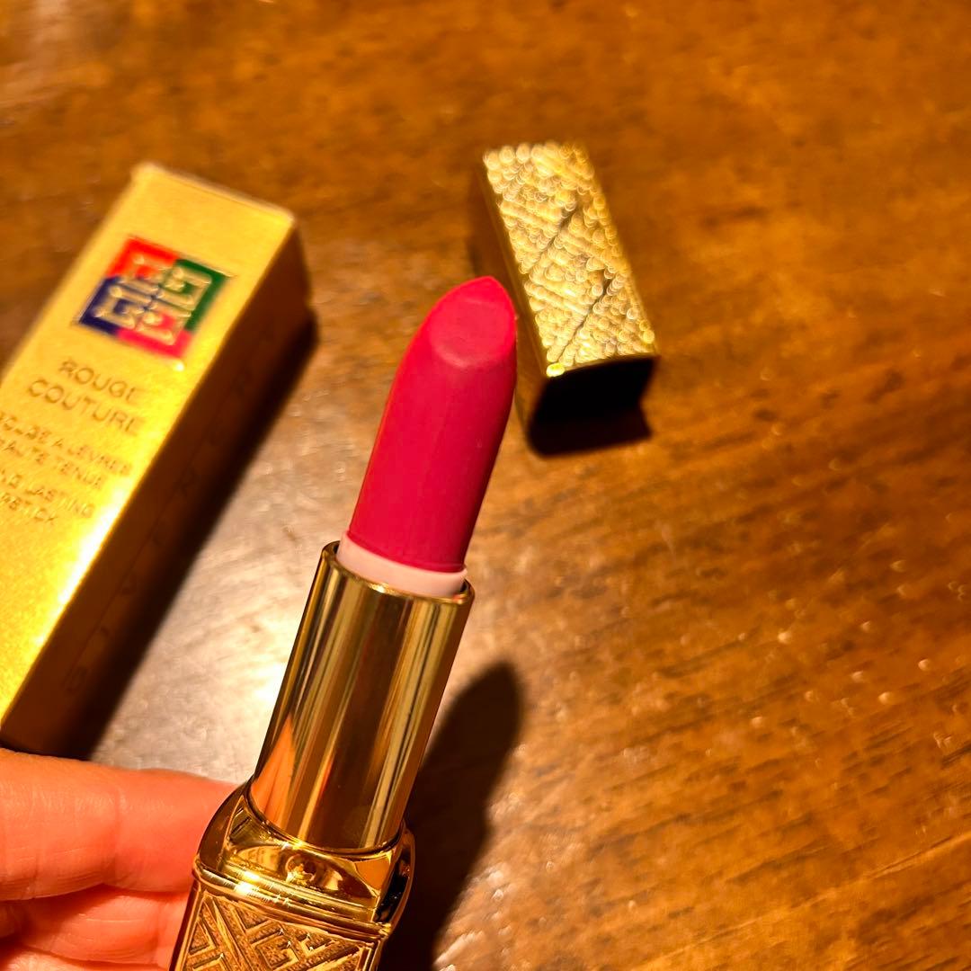 GIVENCHY ルージュ　口紅