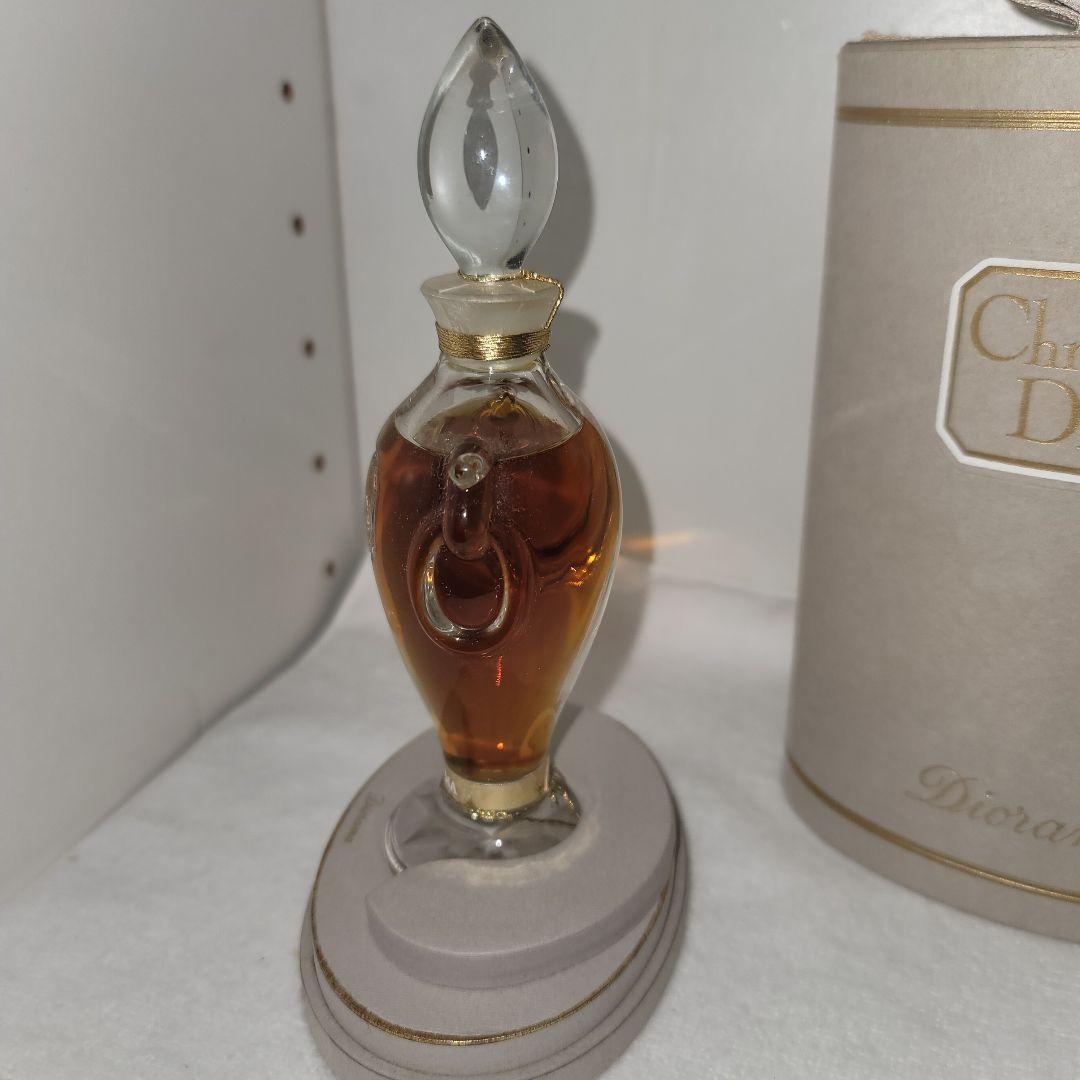 クリスチャン・ディオール⭐Diorama⭐バカラボトル